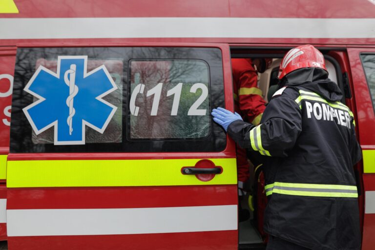 Adrian, eroul din București. De ziua lui, a salvat viața unui om care a căzut de la etajul 2.