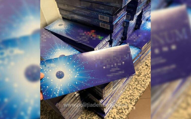 Captură impresionantă pe Aeroportul Otopeni: peste 159.000 de țigarete ascunse în bagajele unei familii