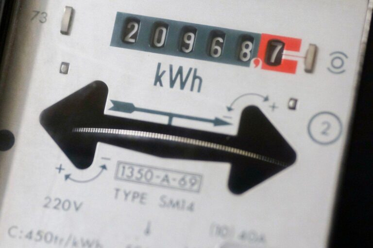 Hidroelectrica nu intenţionează să majoreze preţurile de furnizare a energiei electrice