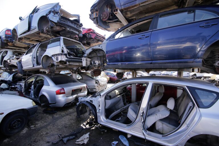 Ministerul Mediului introduce un ecotichet de 18.500 de lei pentru maşinile electrice în cadrul programului Rabla 2025