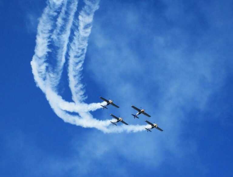 Peste 150.000 de persoane sunt aşteptate sâmbătă şi duminică la cel mai mare show aerian din România – Bucharest International Air Show & General Aviation Exhibition