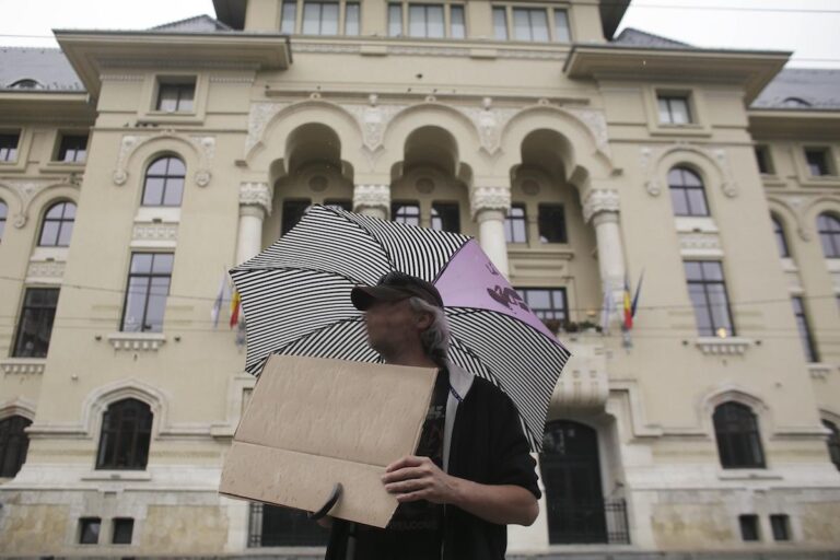 Protest autorizat în centrul Bucureștiului, cu caracter rasist