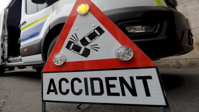 Accident grav pe Bulevardul Unirii, blocaj total între Piața Alba Iulia și Bulevardul Mircea Vodă