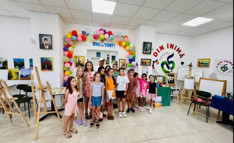 Ateliere de creație la Centrul Multifuncțional „Sfântul Andrei’’, în luna septembrie