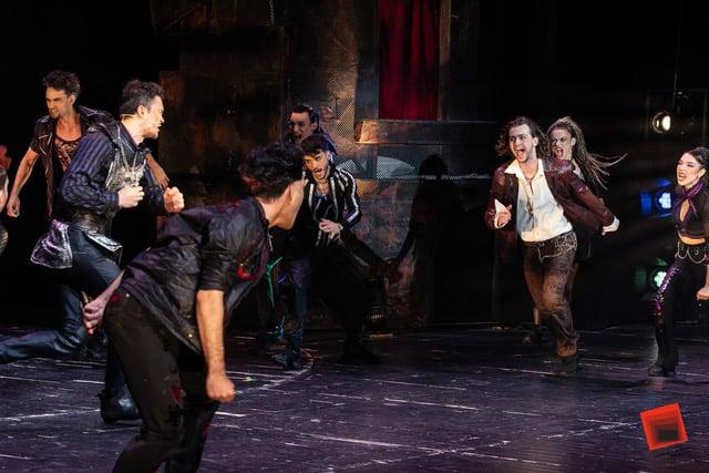 Bucureștiul intră în săptămâna Romeo și Julieta. Deschidere de stagiune cu un musical plin de ritm la Opereta București. Bilete cu preț redus pentru elevi și studenți