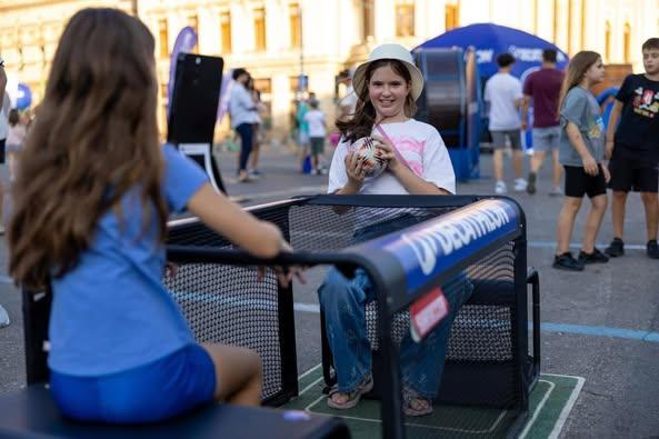 Bucureștiul sărbătorește la #StrăziDeschise – Promenadă Urbană
