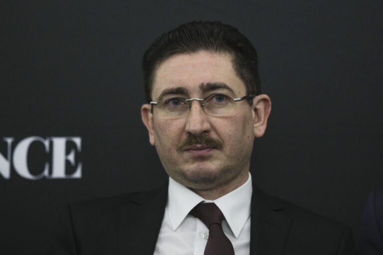 Critica asupra suprareglementării în România: O abordare complicată față de cerințele UE