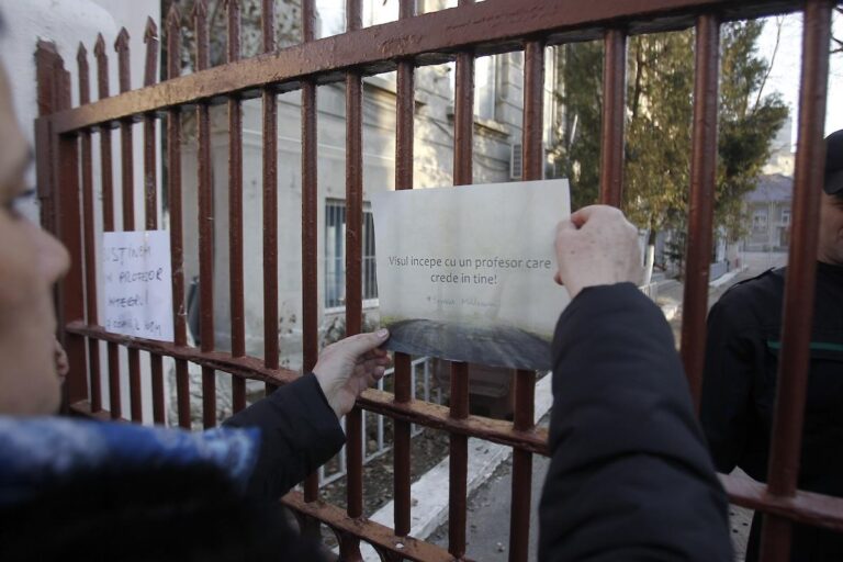 Criză de profesori în București. Care sunt disciplinele unde orele nu sunt acoperite