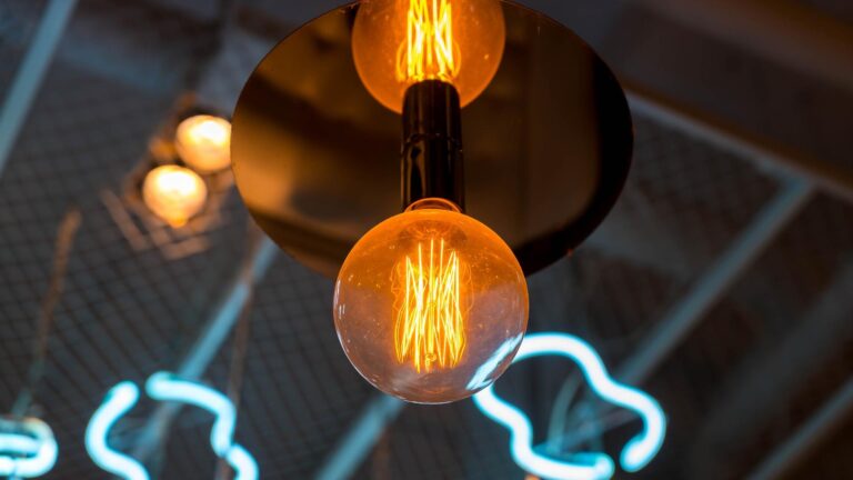 Întârzieri în furnizarea energiei electrice în București, Ilfov și Giurgiu, între 30 septembrie și 3 octombrie. Lista străzilor afectate