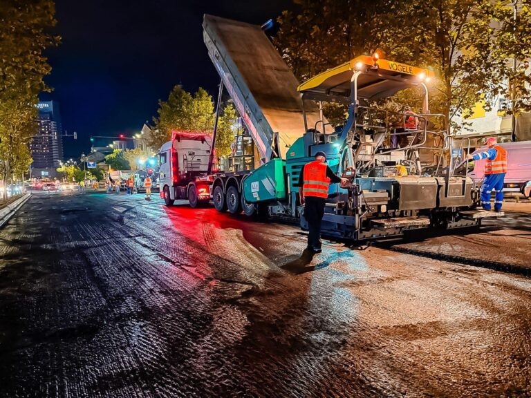 Lucrările de asfaltare au început pe bulevardele principale din București