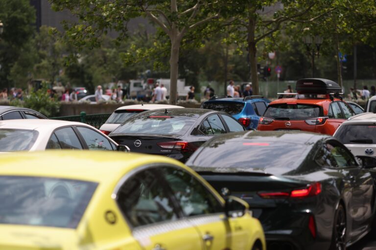 Măsurile implementate de Primăria Capitalei pentru îmbunătățirea circulației auto la începutul anului școlar