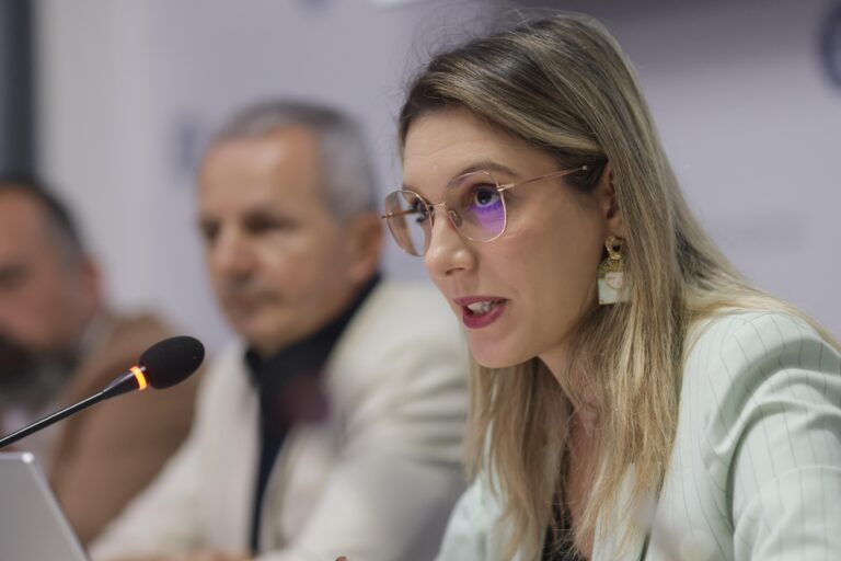 Ministra Mediului VREA compromis pentru Pădurea Băneasa