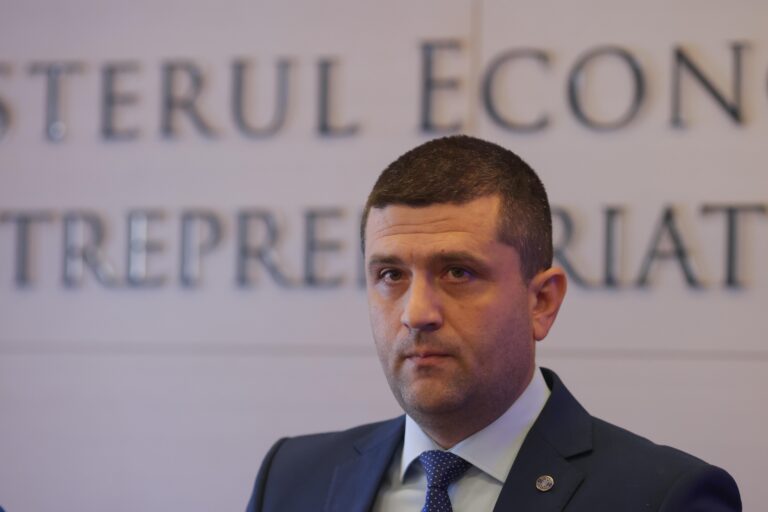 Ministrul Economiei: 21 de administratori speciali de la societăți de stat au fost concediați