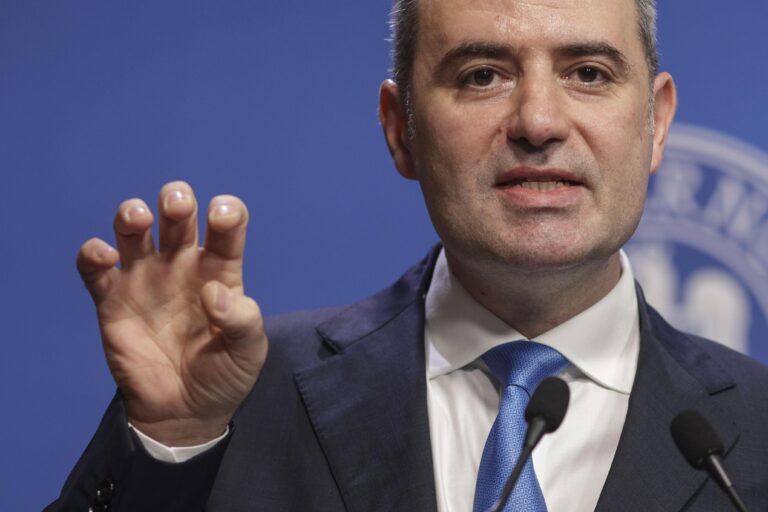 Ministrul Finanțelor, acuzat de datorii de 1,7 milioane de lei. Răspunsul lui Alexandru Nazare