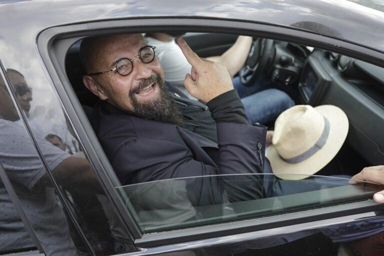 Piedone își lansează propriul partid după demisia din PUSL: ”Nu candidez la Primăria Capitalei, am planuri mult mai mari”