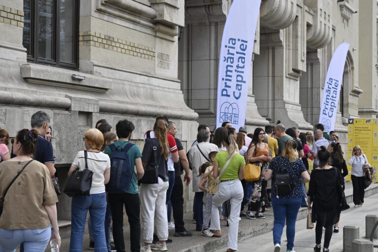 Primăria Capitalei deschisă pentru vizitatori în weekendul dedicat Zilelor Bucureștiului