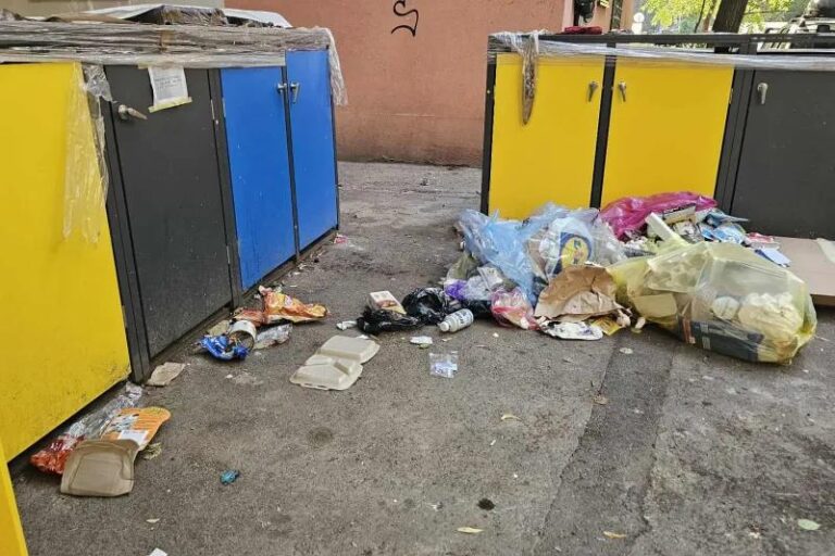 Primăria Sectorului 2 arunca cu banii