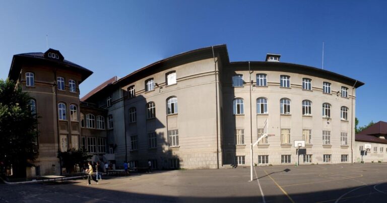 Sector 1 | Modernizarea Colegiului „Tudor Vianu”, din nou în Consiliul Local. Trebuie reparată o eroare în documente de 16.000 de lei