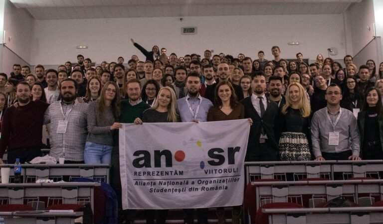 Studenții se alătură protestului profesorilor din 8 septembrie și îndeamnă la miting: „Banii alocaţi pentru educaţie sunt o investiţie, nu o cheltuială”