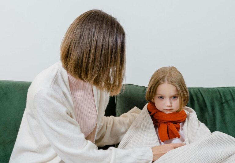 70 de copii de unu și doi ani internați cu COVID-19 la Spitalul Victor Gomoiu din Capitală. Se apropie sezonul gripal