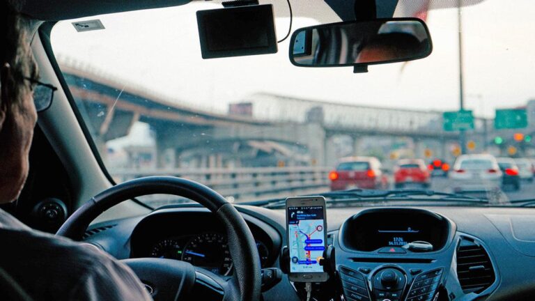 ANAF: 128 de firme de ride-sharing au păgubit statul român cu 175 de milioane de lei. Cum era păcălit fiscul