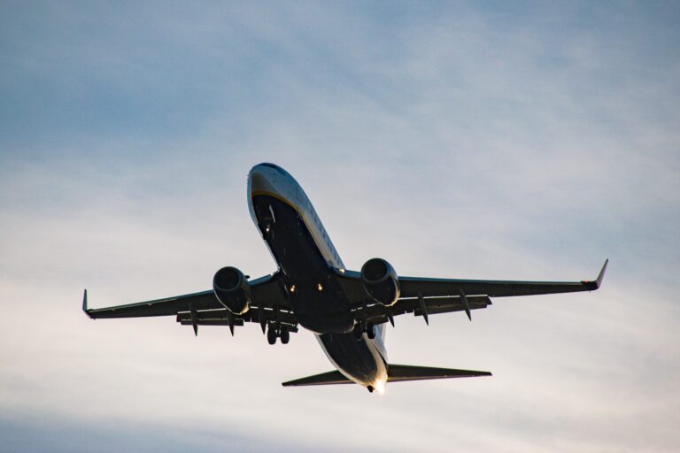 Aterizare de urgenţă pe Aeroportul Henri Coandă: Incident cu avionul British Airways pe ruta Istanbul – Londra