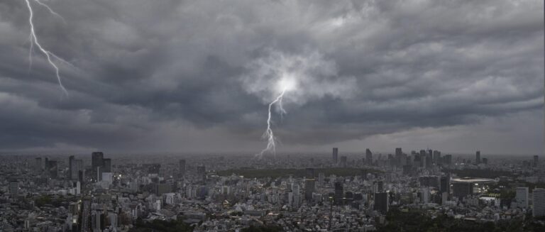 Ciclonul Barbara aduce vreme severă în sudul României