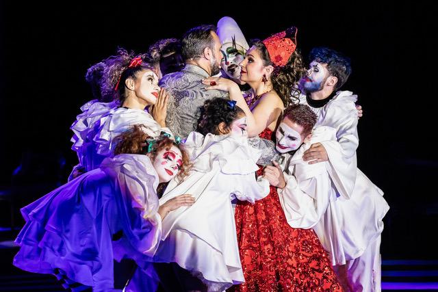 Cine este Mister X? Întrebarea săptămânii la Teatrul de Operetă. Bilete cu preț redus pentru seniori