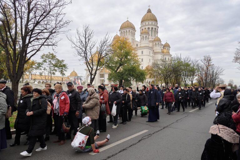 Identitatea bărbatului reținut la Catedrala Națională pentru distribuirea materialelor legionare