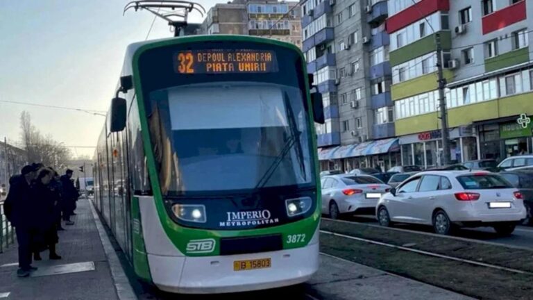 Incident tehnic pe Bulevardul Regina Maria, tramvaiele 27, 32 și 47 sunt blocate în stația „11 Iunie”