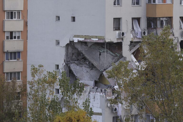 Inginer structurist, despre blocul din Rahova: Ar fi avut nevoie de „operațiuni de consolidare chiar și fără explozie”