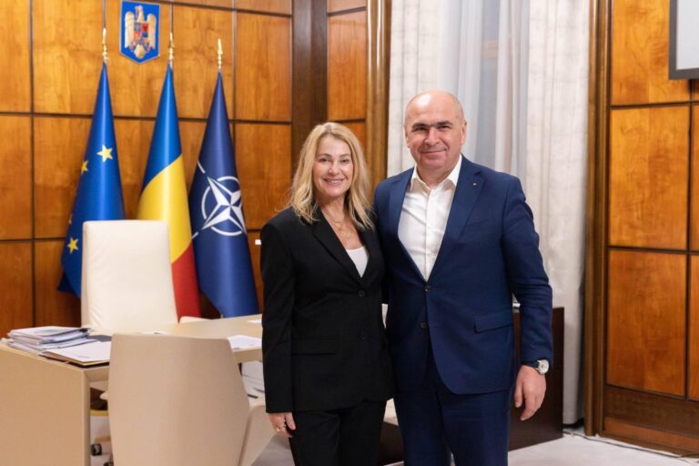 Întâlnire între Nadia Comăneci, Mihai Covaliu și premierul Ilie Bolojan pentru celebrarea Anului Nadia Comăneci