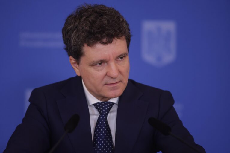 Nicușor Dan a promulgat legea privind activitatea ANRE, ASF și ANCOM: „Este un pas înainte spre o administrație corectă”