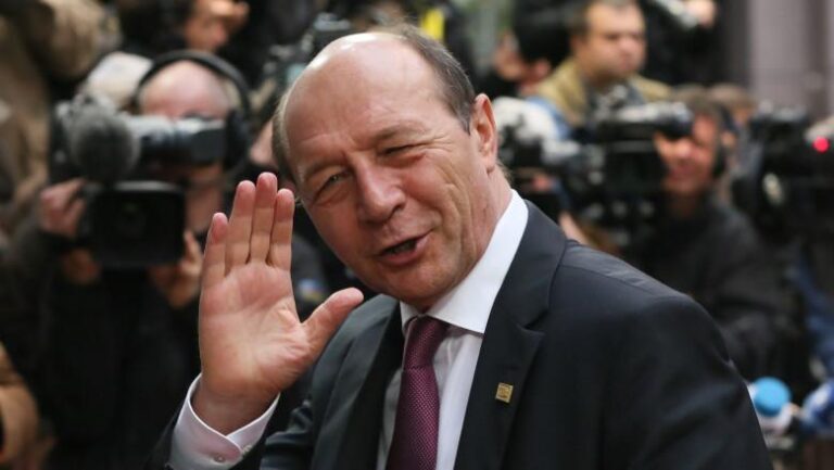 Reluarea procesului lui Traian Băsescu pentru recuperarea beneficiilor de la RA-APPS