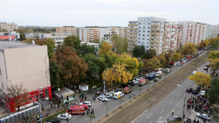 Restricții de circulație în Rahova, după explozia blocului