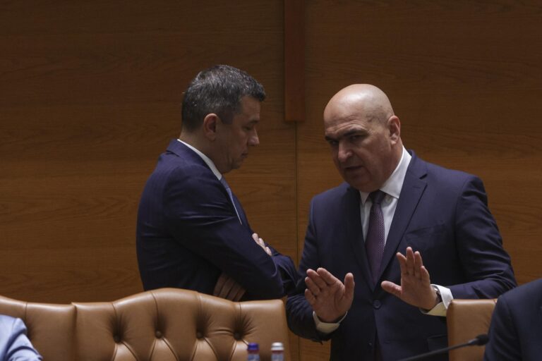 Tensiuni în Coaliție: Grindeanu părăsește ședința după dispute pe pensiile speciale