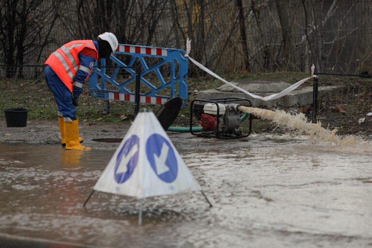Intervenții Apa Nova | Suspendarea furnizării apei reci pentru modernizări. Zonele afectate