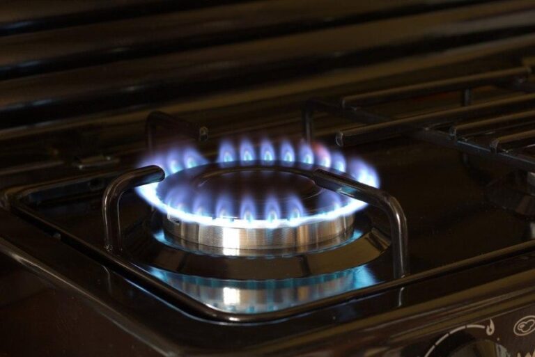 Aproape 20.000 de bucureșteni vor avea sistată joi alimentarea cu gaze