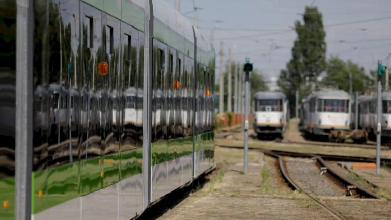 Controversa privind tramvaiele de la Electroputere Pașcani continuă
