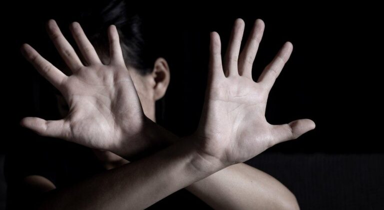 O tânără de 14 ani, victima unei agresiuni sexuale în Sectorul 3