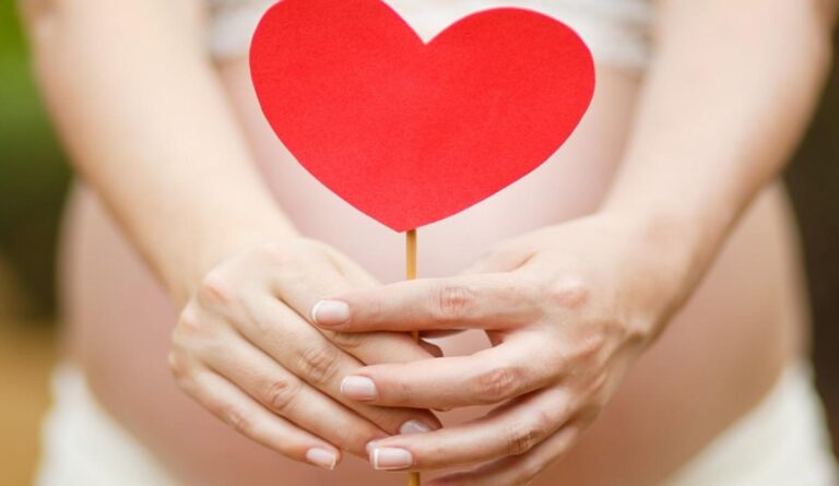 Primăria București oferă ajutoare de 15.000 de lei pentru cuplurile infertile, începând cu 3 noiembrie