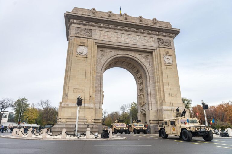 Repetiția generală pentru Parada Națională de 1 decembrie va fi weekendul viitor, în zona Arcului de Triumf. Nu vor lipsi restricțiile de circulație