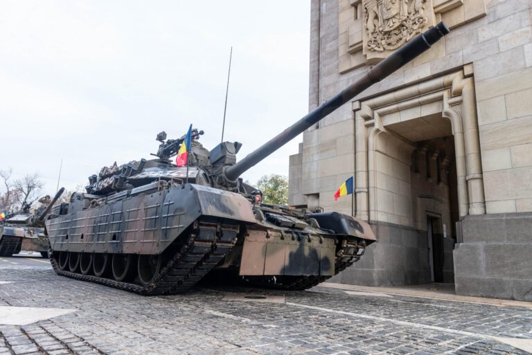 Restricții de circulație în București pentru repetiția generală a Paradei de 1 Decembrie