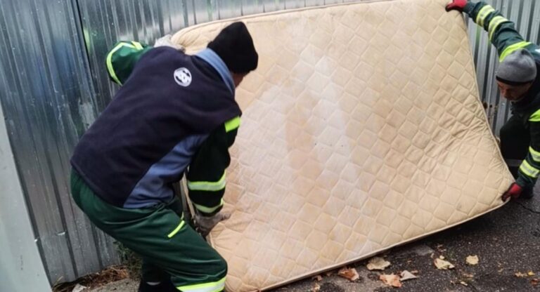 Sector 1 | Unde pot fi colectate gratuit deșeurile voluminoase, pe 11 și 15 noiembrie