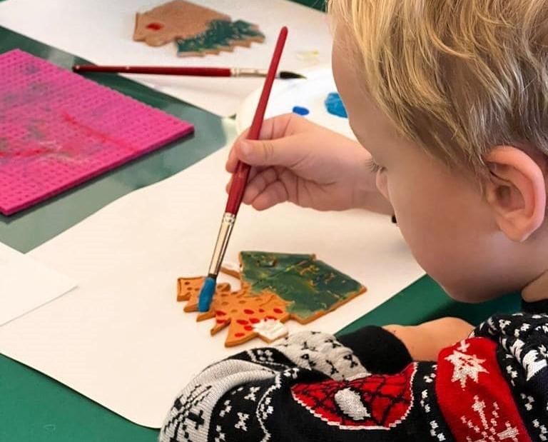 Ateliere de pictură gratuite pentru copii în Sectorul 1