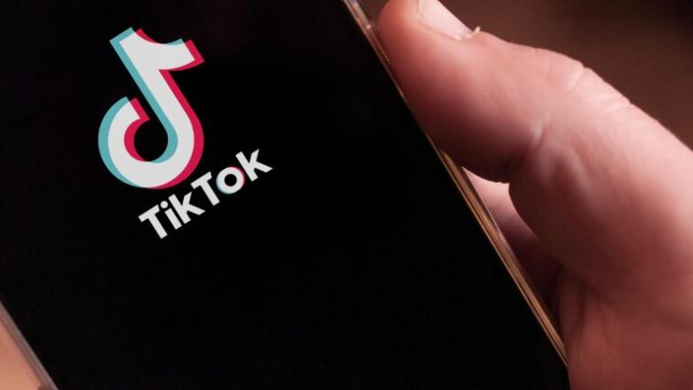 Avertisment pentru utilizatorii TikTok din România: au fost sesizate tentative de phishing. Recomandări de securitate de la DNSC