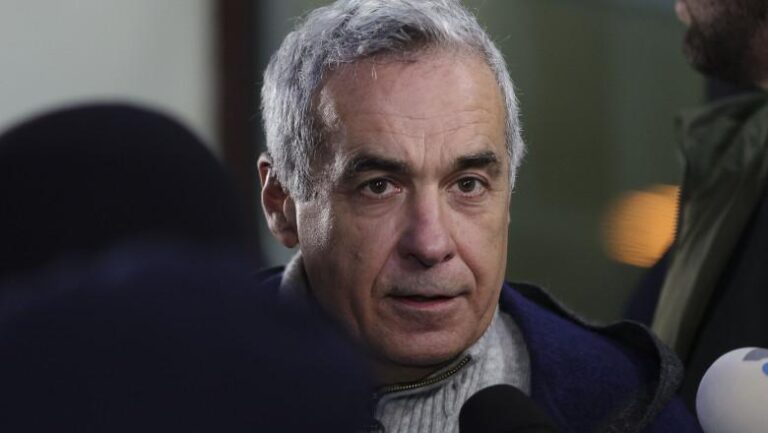 Călin Georgescu, acuzat de propagandă legionară, își așteaptă procesul