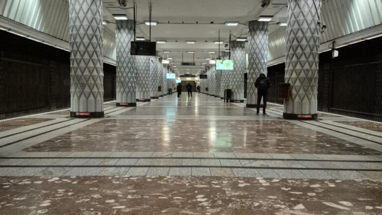 FOTO | Stația de metrou Politehnica din București, un muzeu subteran cu fosile de milioane de ani