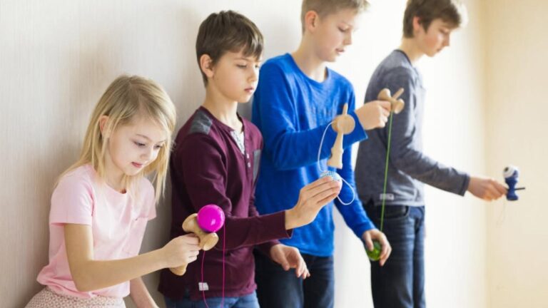 Kendama WINter Fest se desfășoară duminica aceasta la Veranda Mall, cu premii atractive pentru participanți