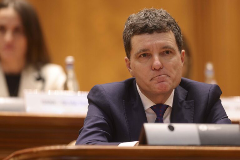 Nicușor Dan va rămâne în vila închiriată pe timpul iernii: Au fost amplasate gherete de pază